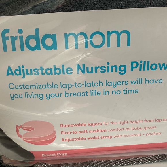 Frida Mom Adjustable Nursing Pillow - Picture 2 of 5